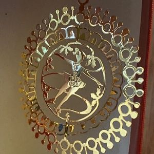 24k gold Ice Skating Camerlane Ornament 1983 Made in U.S.A. Christmas with box